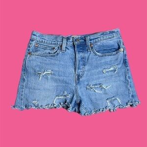 Levi’s High Rise Wedgie Straight Denim Shorts Distressed Light Wash Women’s 27